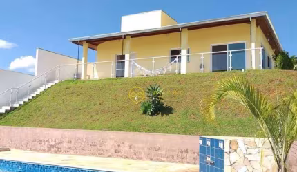 Casa com 3 dormitórios à venda, 160 m² por R$ 1.250.000,00 - Condomínio Village Araçoiaba - Araçoiaba da Serra/SP