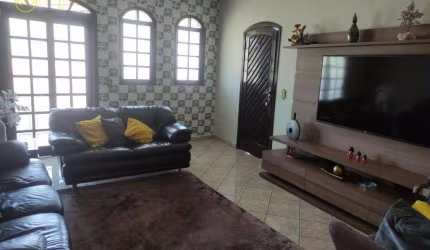 Casa com 3 dormitórios à venda, 251 m² por R$ 1.200.000,00 - Jardim Europa - Votorantim/SP