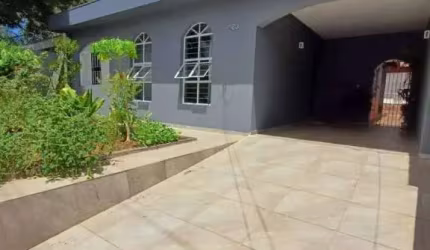 Casa Térrea com 3 dormitórios à venda, 151 m² por R$ 550.000 - Vila Hortência - Sorocaba/SP