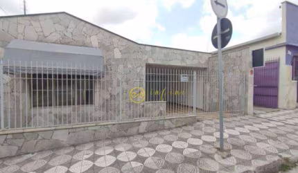 Casa Térrea com 3 dormitórios à venda, 194 m² por R$ 650.000 - Vila Augusta - Sorocaba/SP