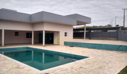 Casa com 3 quartos, sendo 1 suíte  à venda, 268 m² por R$ 1.250.000 - Jundiaquara - Araçoiaba da Serra/SP