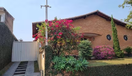 Casa Residencial ou Comercial com 3 Suítes à venda, 290 m² por R$ 1.700.000 - Jardim Paulistano - Sorocaba/SP