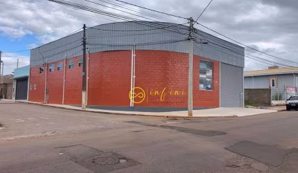 Galpão para alugar, 300 m² por R$ 5.000/mês - Vila Barth - Itapetininga/SP