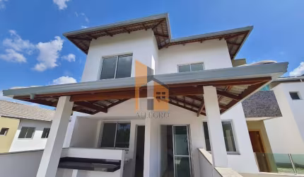 Casa com 3 quartos à venda em Contagem