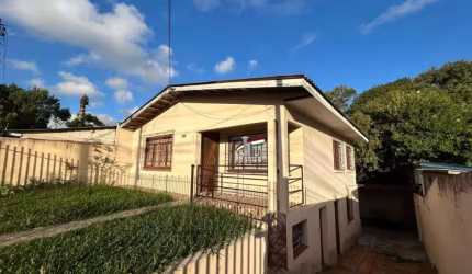 CASA PARA ALUGAR NO NOVO MUNDO 4 QUARTOS  CURITIBA - CA276
