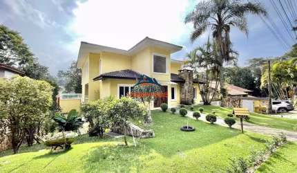 Casa em Condomínio de Luxo em Itapevi-SP, Transurb: 4 Quartos, 3 Suítes, 3 Salas, 6 Banheiros, 6 Vagas, 494,50 m².