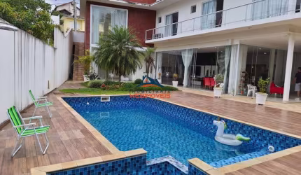 Casa em condomínio fechado com 4 quartos à venda na Alameda dos Lagos, 234, Jardim Caiapia, Cotia, 400 m2 por R$ 1.950.000