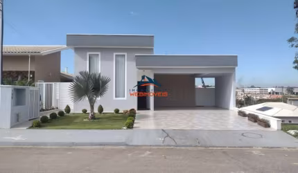 Casa de alto padrão à venda em condomínio de Vargem Grande Paulista-SP, 3 quartos, 1 suíte, 2 salas, 4 banheiros, 4 vagas, 221m².