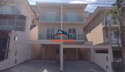 Imperdível: Casa em Condomínio à Venda em Cotia-SP, Jardim Rio das Pedras - 3 quartos, 1 suíte, 2 salas, 3 banheiros, 2 vagas, 130m²