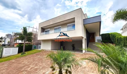 Casa em condomínio fechado com 3 quartos à venda na Avenida das Caúnas, 10, Granja Viana, Carapicuíba por R$ 3.400.000