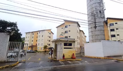 Apartamento com 2 quartos à venda na Rua Luís Ferreira Gil, 517, Centro (Caucaia do Alto), Cotia, 55 m2 por R$ 170.000