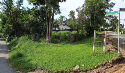 Terreno à venda na Rua Santa Lúcia, 1974, Chácara Santa Lúcia dos Ypes, Carapicuíba por R$ 450.000