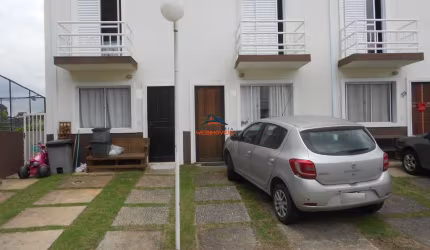 Excelente oportunidade! Casa em condomínio à venda em Cotia-SP, bairro Taboleiro Verde. 2 quartos, 2 salas, 2 banheiros, 2 vagas, 56m².