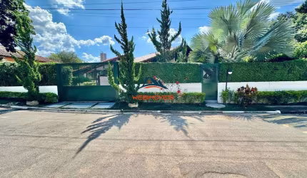 Casa de luxo em condomínio à venda em Carapicuíba-SP, Recanto Impla: 4 quartos, 3 suítes, 4 salas, 2 vagas, 345,40m².