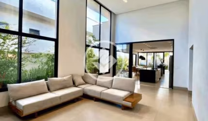 Casa em Condominio 4 suítes - Condominio do Lago codigo: 54173