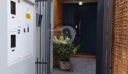 Casa Residencial e Comercial na Agronômica