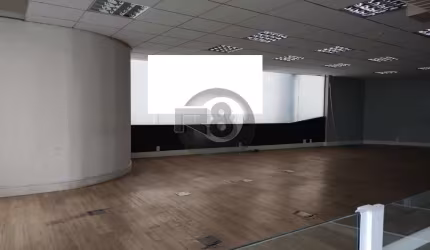 sala comercial no centro 475M² com garagem