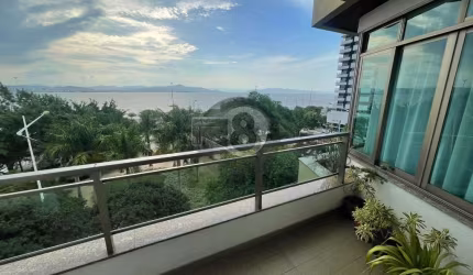 Apartamento Beira Mar, 180m² privativos, 4 quartos