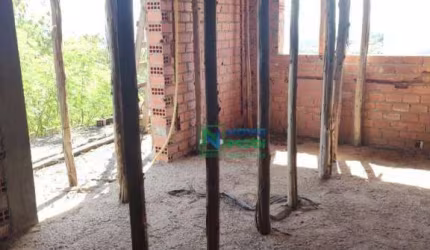 Ótima casa em construção no Paineiras
