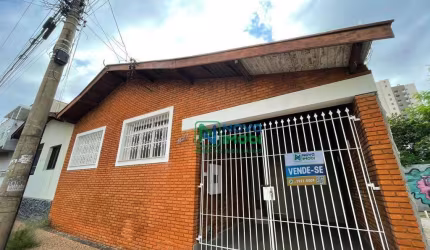 Oportunidade Única em Piracicaba! Casa Linda e Reformada em um dos Melhores Bairros por Apenas R$380 mil! - Bairro Alto - Piracicaba / SP