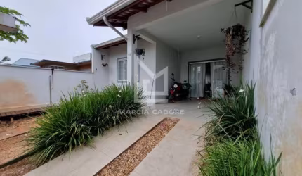 Casa com 2 quartos à venda no Itacolomi, Balneário Piçarras , 89 m2 por R$ 415.000