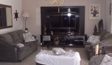 Casa com 4 quartos à venda na Rua Afonso Araújo Almeida, 339, Vila Arriete, São Paulo por R$ 910.000