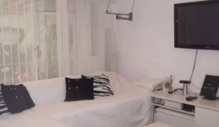Casa com 3 quartos à venda na Rua Itapuí, 349, Vila Arriete, São Paulo por R$ 610.000