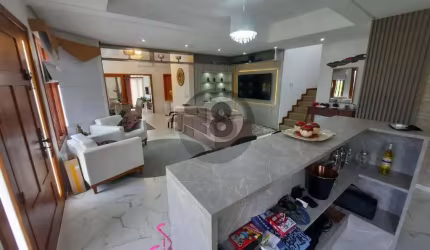 Casa Jurerê Internacional 5 Suítes, 400 m do mar!