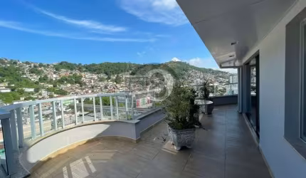 Cobertura 3 quartos vista panorâmica no Centro.