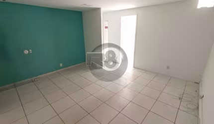 Loja de 27m² privativos, Centro!