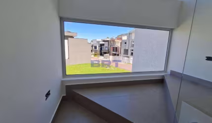 Casa à venda em Curitiba, Bairro Alto, com 3 quartos, com 204 m², Residencial Alto Boulevard