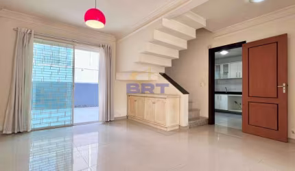 Casa com 3 quartos à venda na Rua Sinke Ferreira, 1002, Jardim das Américas, Curitiba, 193 m2 por R$ 750.000
