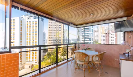 Apartamento à venda em Curitiba, Ahú, com 3 quartos, com 213.5 m², Chácara Marumbi