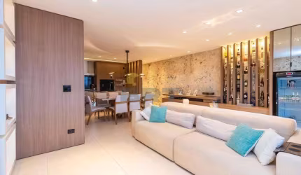 Apartamento porteira fechada no Juvevê
