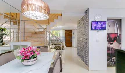 Casa à venda em Curitiba, Barreirinha, com 3 quartos, com 224.68 m², Residencial Morada dos Pássaros