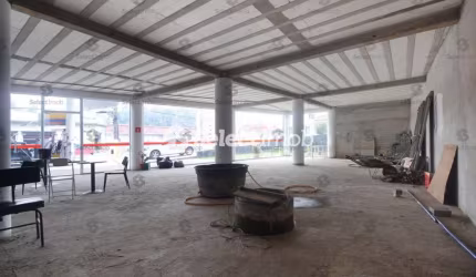Sala comercial para ALUGAR, Ribeirão Pires.