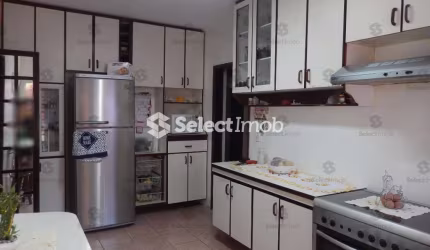 Sobrado à VENDA em Vila Linda - Santo André/SP