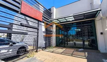 Salão Comercial de Alto Padrão em Americana-SP, Bairro Cidade Jardim I: 2 Banheiros, 2 Vagas de Garagem, 144m² de Área