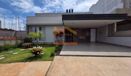 Casa de alto padrão no Solar das Esmeraldas: 3 quartos, 2 suítes, 2 salas, 4 banheiros, 4 vagas de garagem, 193,43 m². Nova Odessa-SP.