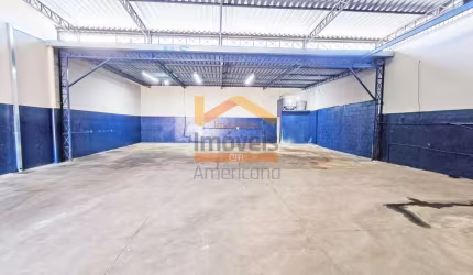Salão Industrial de 410m² para locação no Jardim Luciane, Americana-SP: 3 salas, 3 banheiros e 2 vagas de garagem!