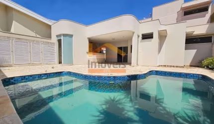 Casa de luxo no Condomínio Jardim Imperador em Americana-SP: 3 quartos, 3 suítes, 3 salas, 5 banheiros, 4 vagas, 205m². Venda ou locação!