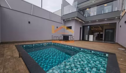 Imperdível Casa de Luxo em Americana-SP, Jardim São Paulo: 3 quartos, 3 suítes, 5 banheiros, 4 vagas, 220m²!