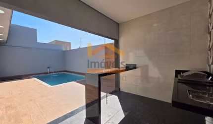 Casa à venda em Santa Bárbara D'oeste-SP, Jardim Alphacenter: 3 quartos, 1 suíte, 3 banheiros, 2 vagas, 187m². Venha conferir!