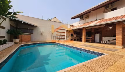 Imperdível oportunidade! Casa à venda em Americana-SP, Jardim Paulistano - 3 quartos, 1 suíte, 1 sala, 4 banheiros, 238,70 m²!