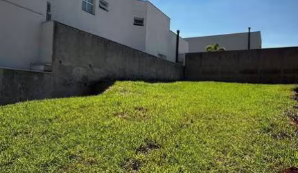 Terreno de 324m² em condomínio à venda em Santa Bárbara D'oeste-SP, no bairro Loteamento Residencial Mac Knight