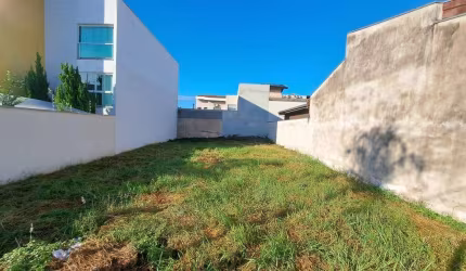Terreno à venda em Americana-SP, bairro Parque Universitário, com 300m² de área! Venha conferir!