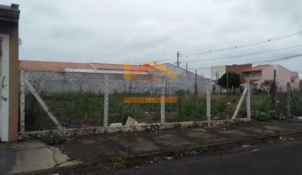 Terreno à venda em Americana-SP, Jd. Gov. Mario Covas III, 301m² de área!
