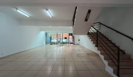 Salão Comercial de 270m² para Locação no Centro de Americana-SP: a oportunidade perfeita para o seu negócio!