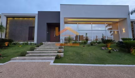 Luxuosa casa em condomínio à venda em Americana-SP no bairro Loteamento Residencial Jardim Villagio: 4 quartos, 4 suítes, 3 salas, 6 banheiros, 4 vagas de garagem, 636,24 m² de área.