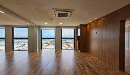 Sala Comercial de Alto Padrão para Locação em Americana-SP, no Bairro Vila Belvedere: 5 Salas, 5 Banheiros, 4 Vagas e 248m².